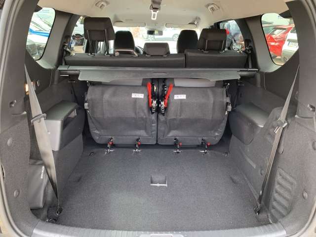 Fahrzeugbild eines Dacia Jogger
