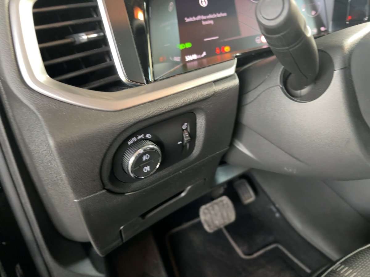 Fahrzeugbild eines Opel Grandland X