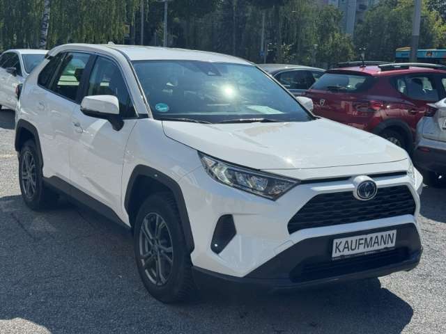 Fahrzeugbild eines Toyota RAV4