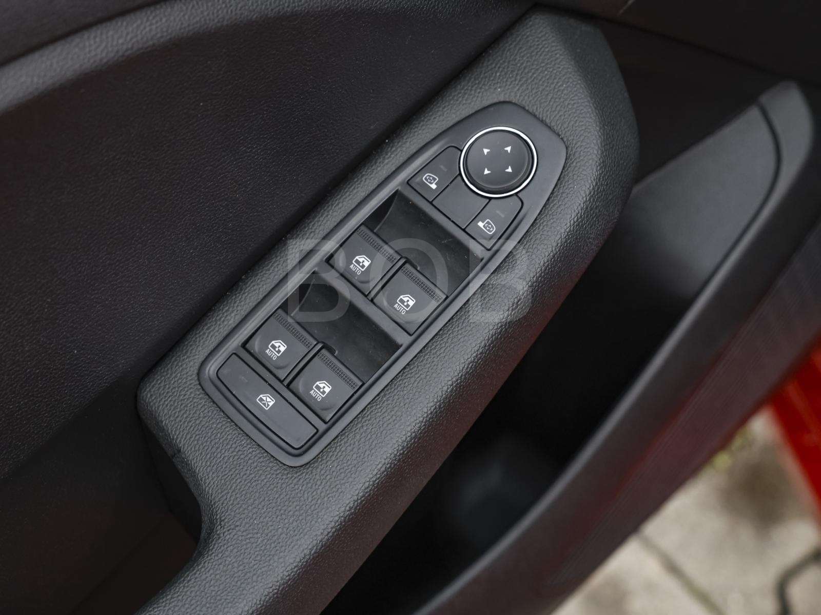 Fahrzeugbild eines Renault Clio