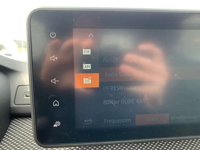 Fahrzeugbild eines Dacia Sandero