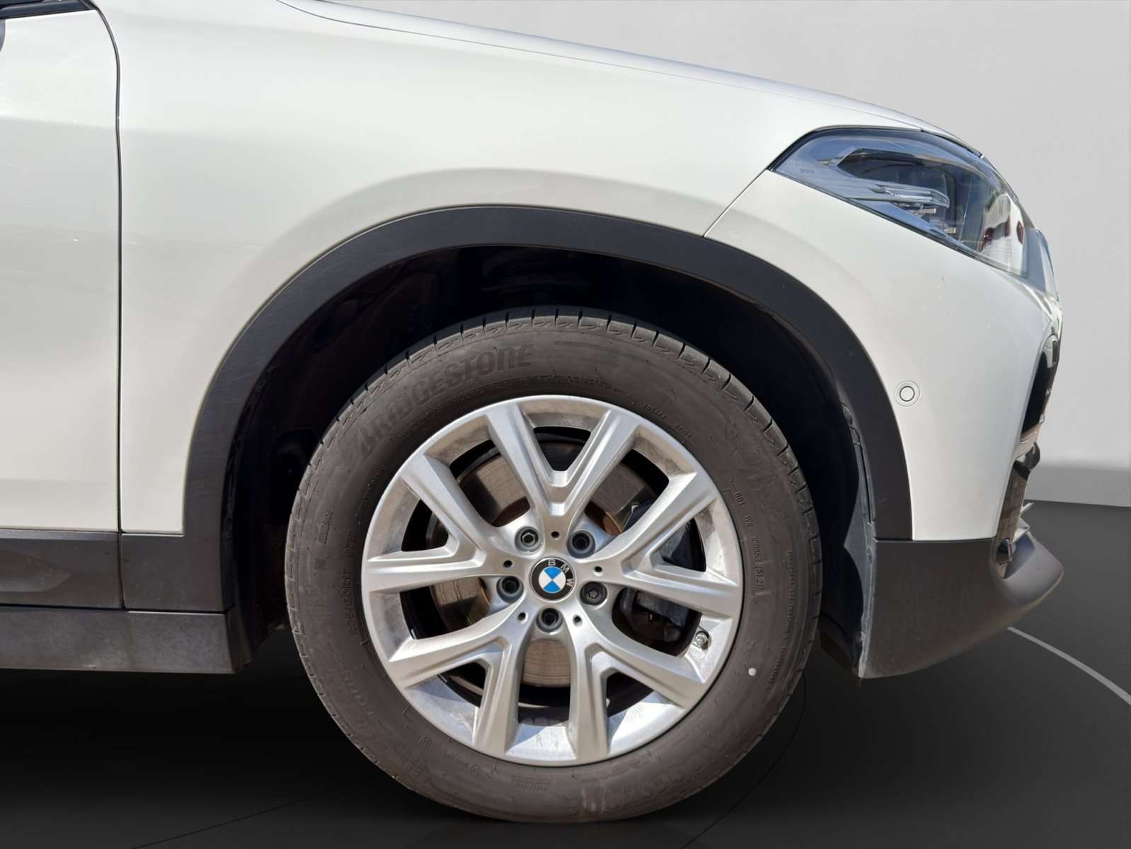 Fahrzeugbild eines BMW X2