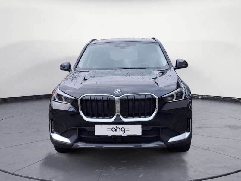 Fahrzeugbild eines BMW X1