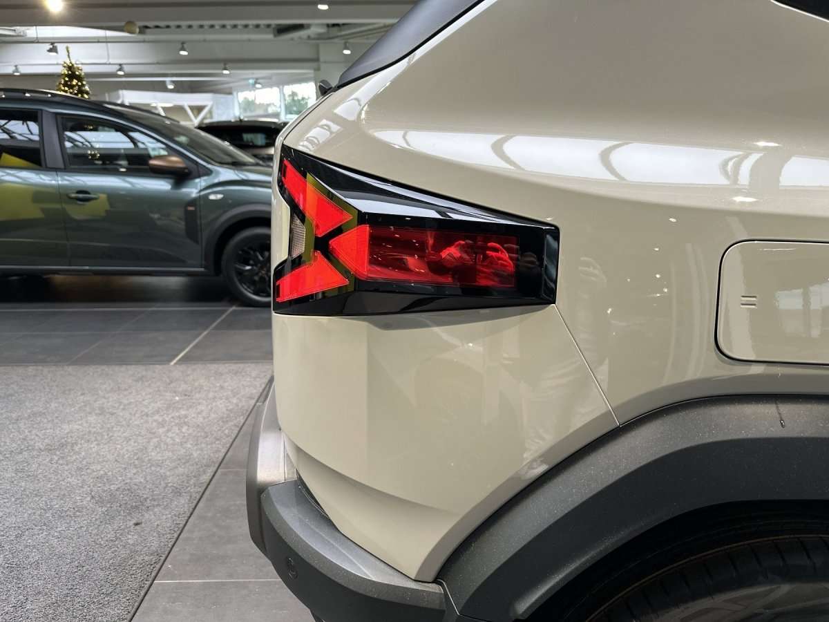 Fahrzeugbild eines Dacia Duster