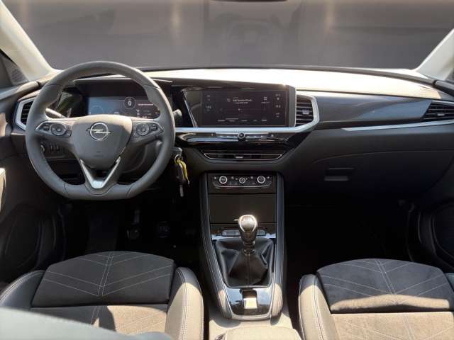 Fahrzeugbild eines Opel Grandland X