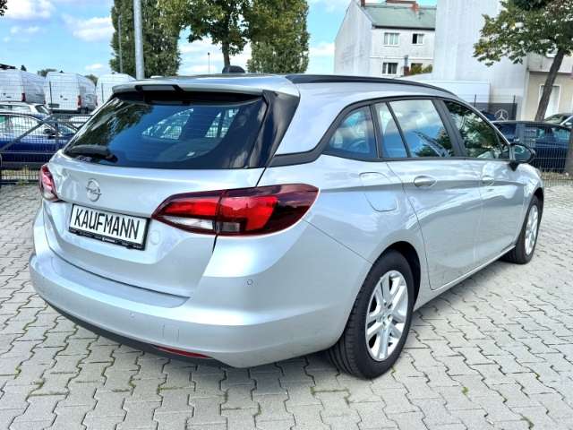 Fahrzeugbild eines Opel Astra