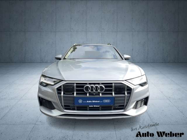 Fahrzeugbild eines Audi A6 allroad quattro