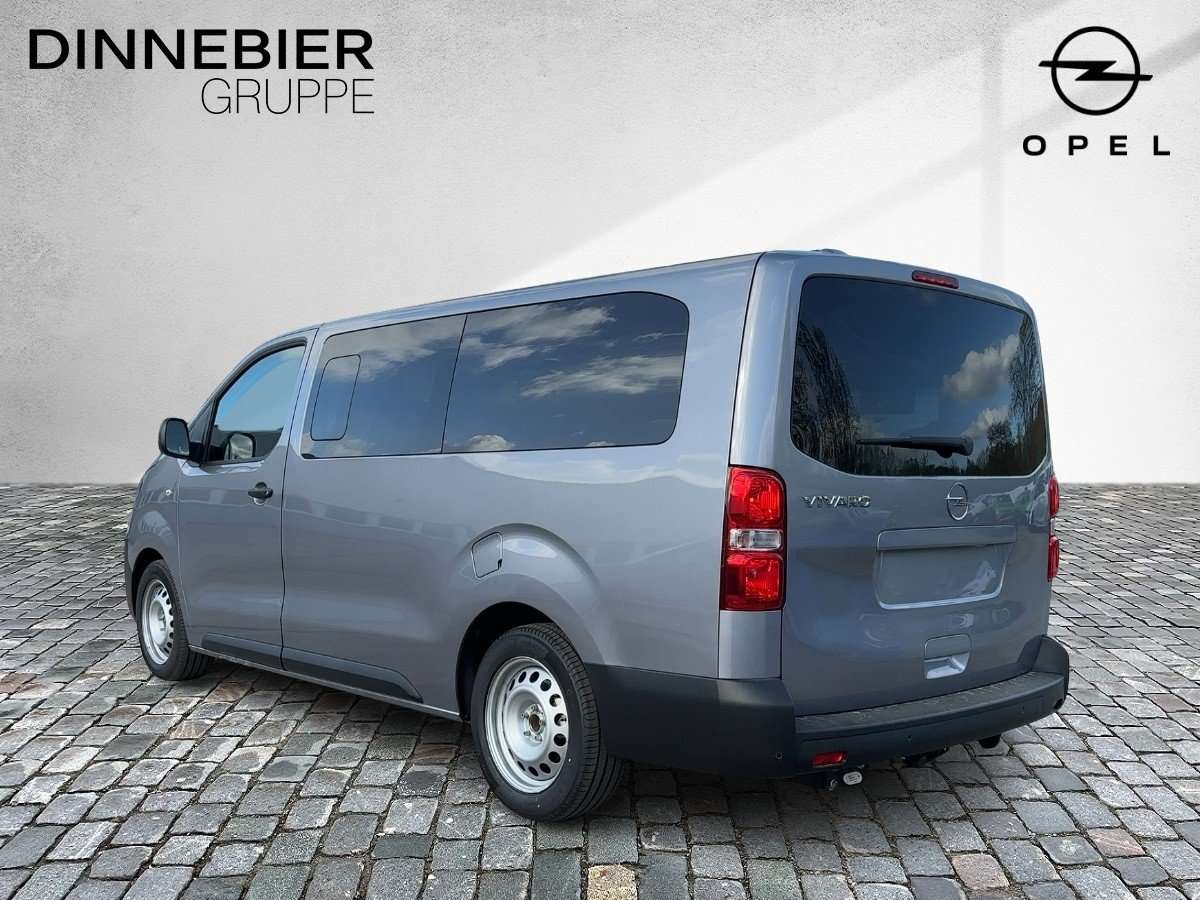 Fahrzeugbild eines Opel Vivaro