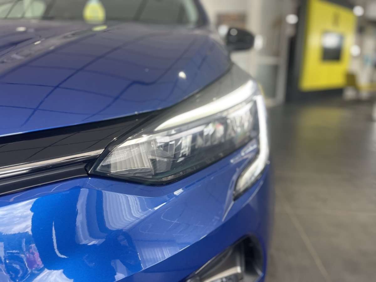 Fahrzeugbild eines Renault Clio