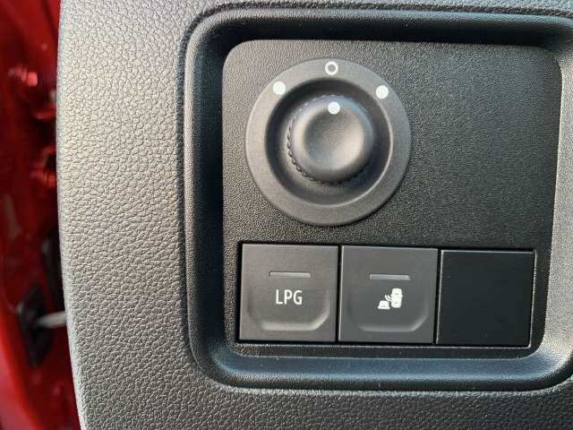 Fahrzeugbild eines Dacia Duster