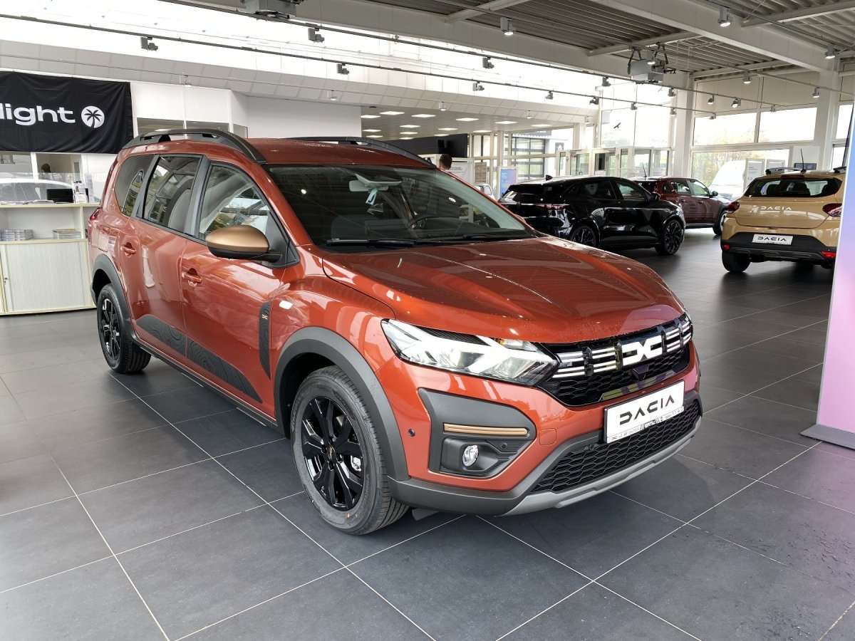 Fahrzeugbild eines Dacia Jogger