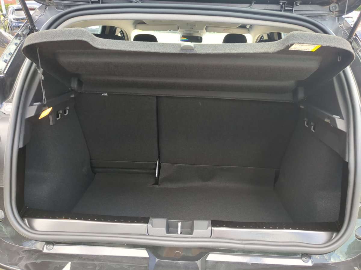 Fahrzeugbild eines Dacia Sandero