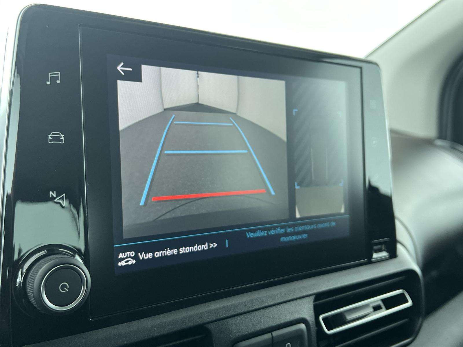 Fahrzeugbild eines Peugeot Rifter