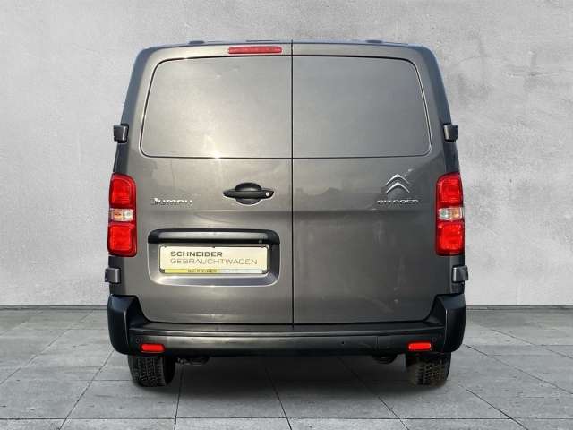 Fahrzeugbild eines Citroën Jumpy