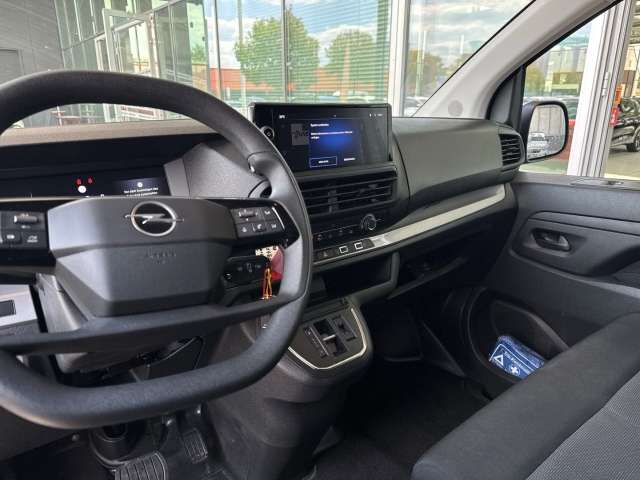 Fahrzeugbild eines Opel Vivaro
