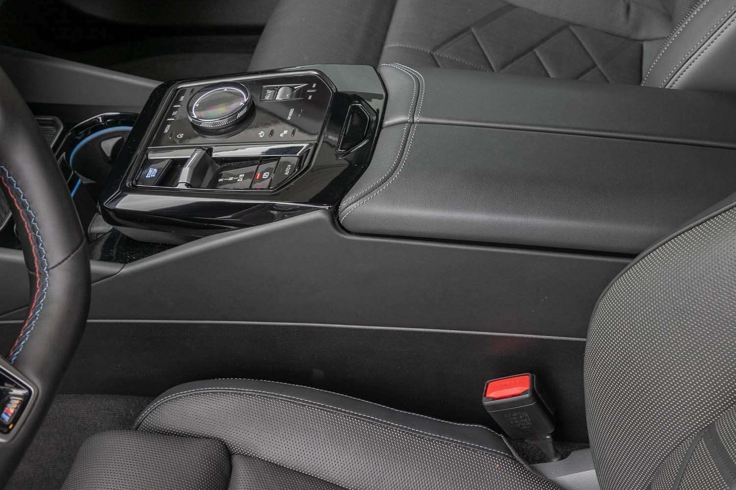 Fahrzeugbild eines BMW i5