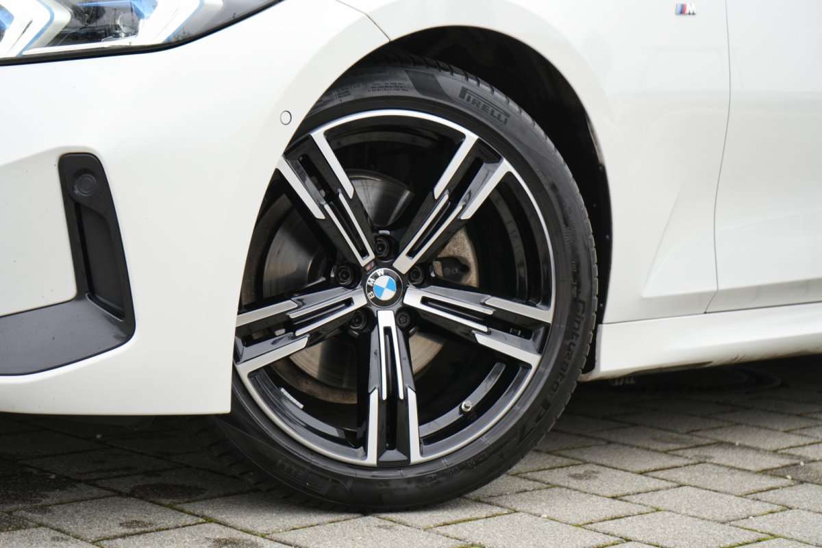 Fahrzeugbild eines BMW 3er-Reihe