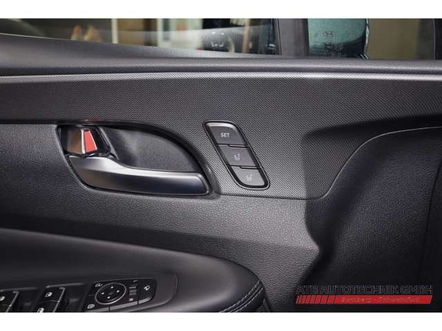 Fahrzeugbild eines Hyundai Santa Fe