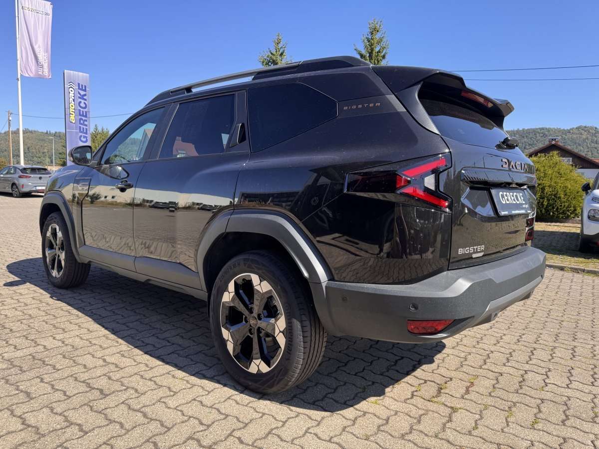Fahrzeugbild eines Dacia Bigster