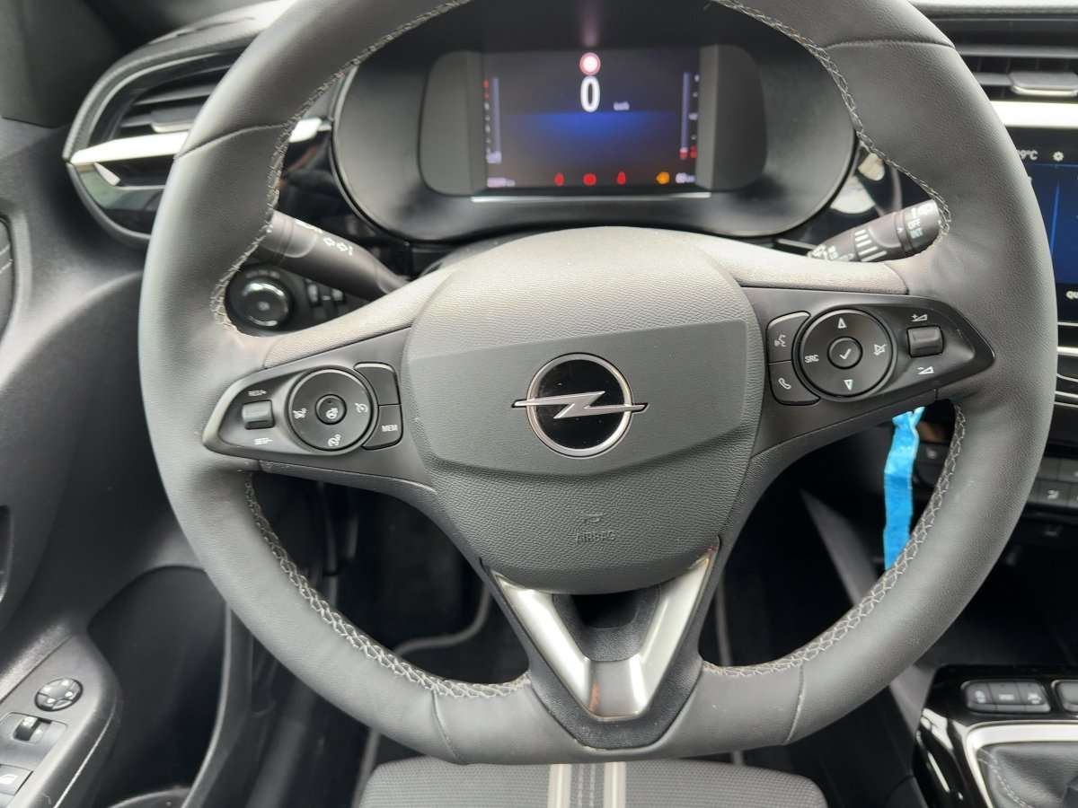 Fahrzeugbild eines Opel Corsa