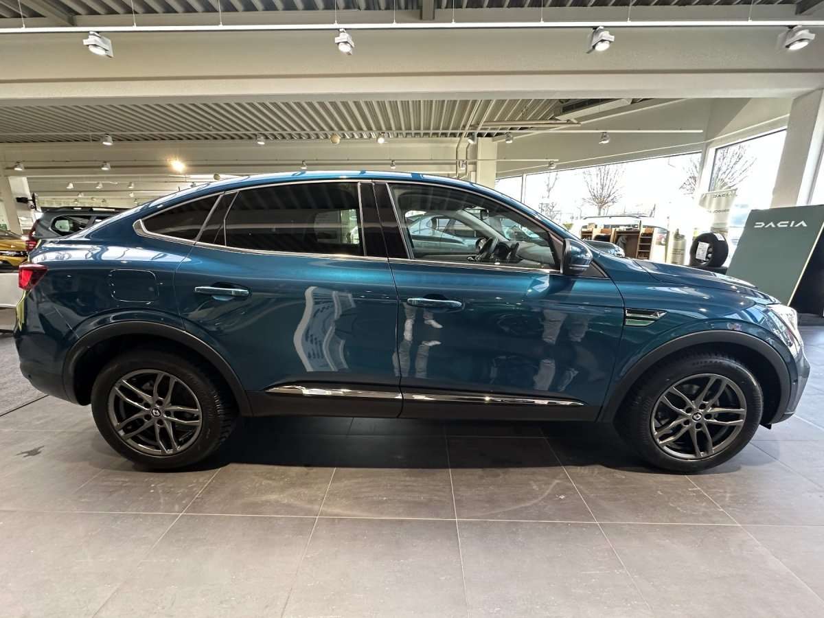 Fahrzeugbild eines Renault Arkana