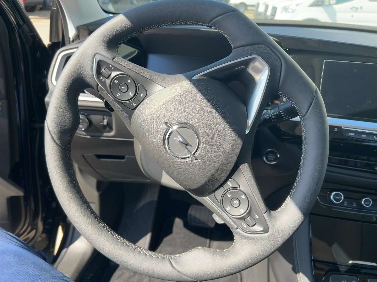 Fahrzeugbild eines Opel Grandland X