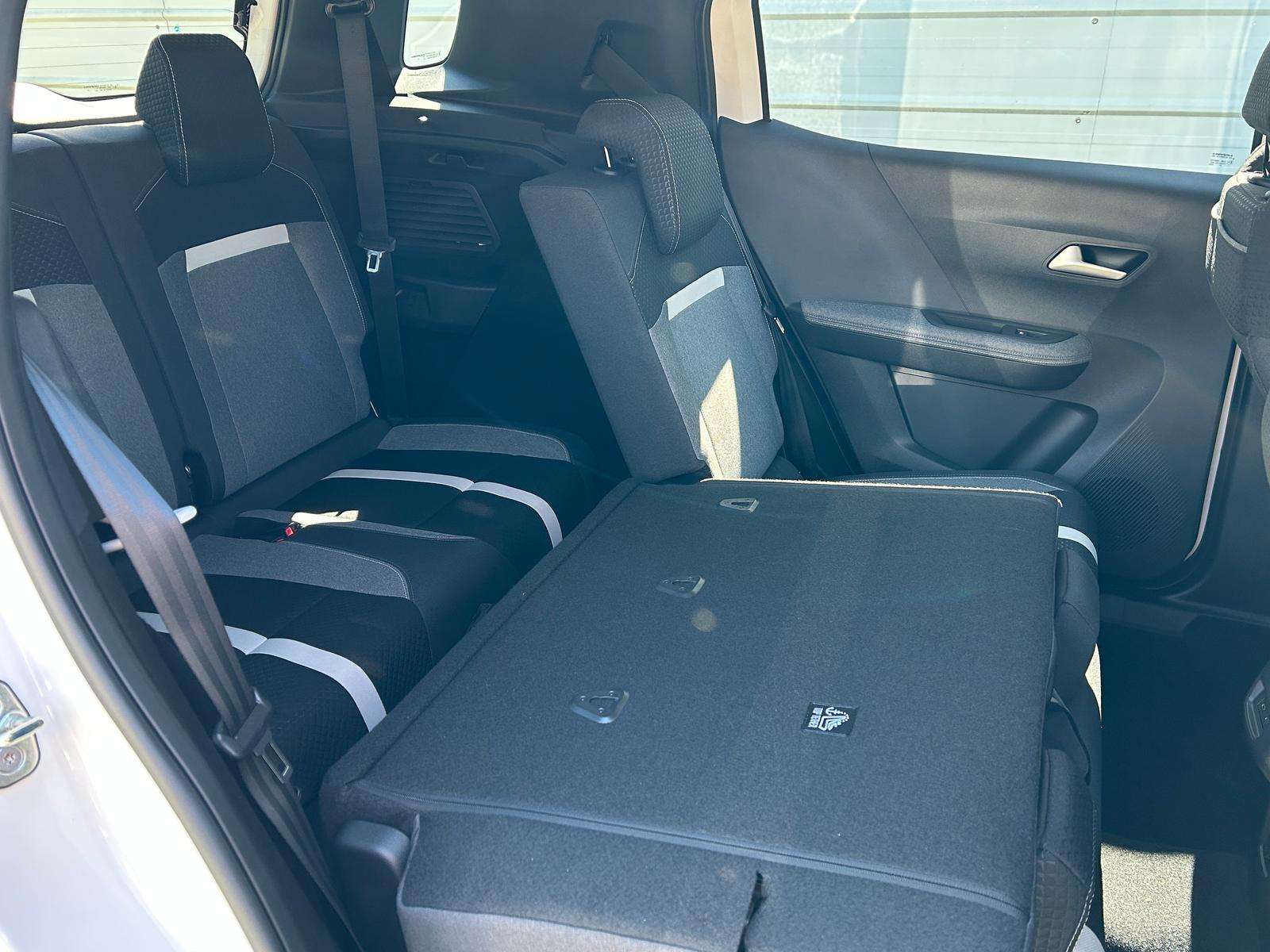Fahrzeugbild eines Opel Frontera