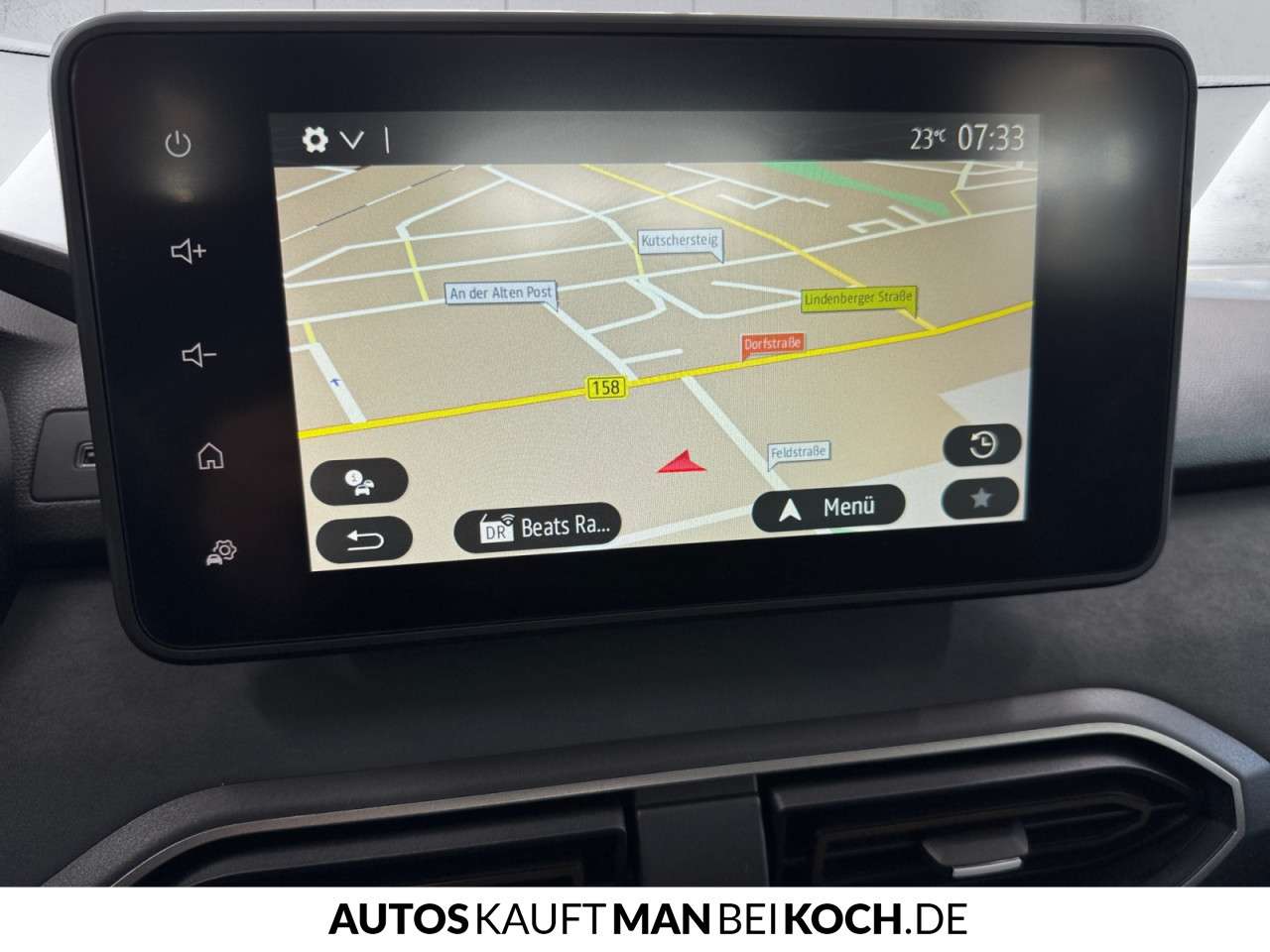 Fahrzeugbild eines Dacia Sandero