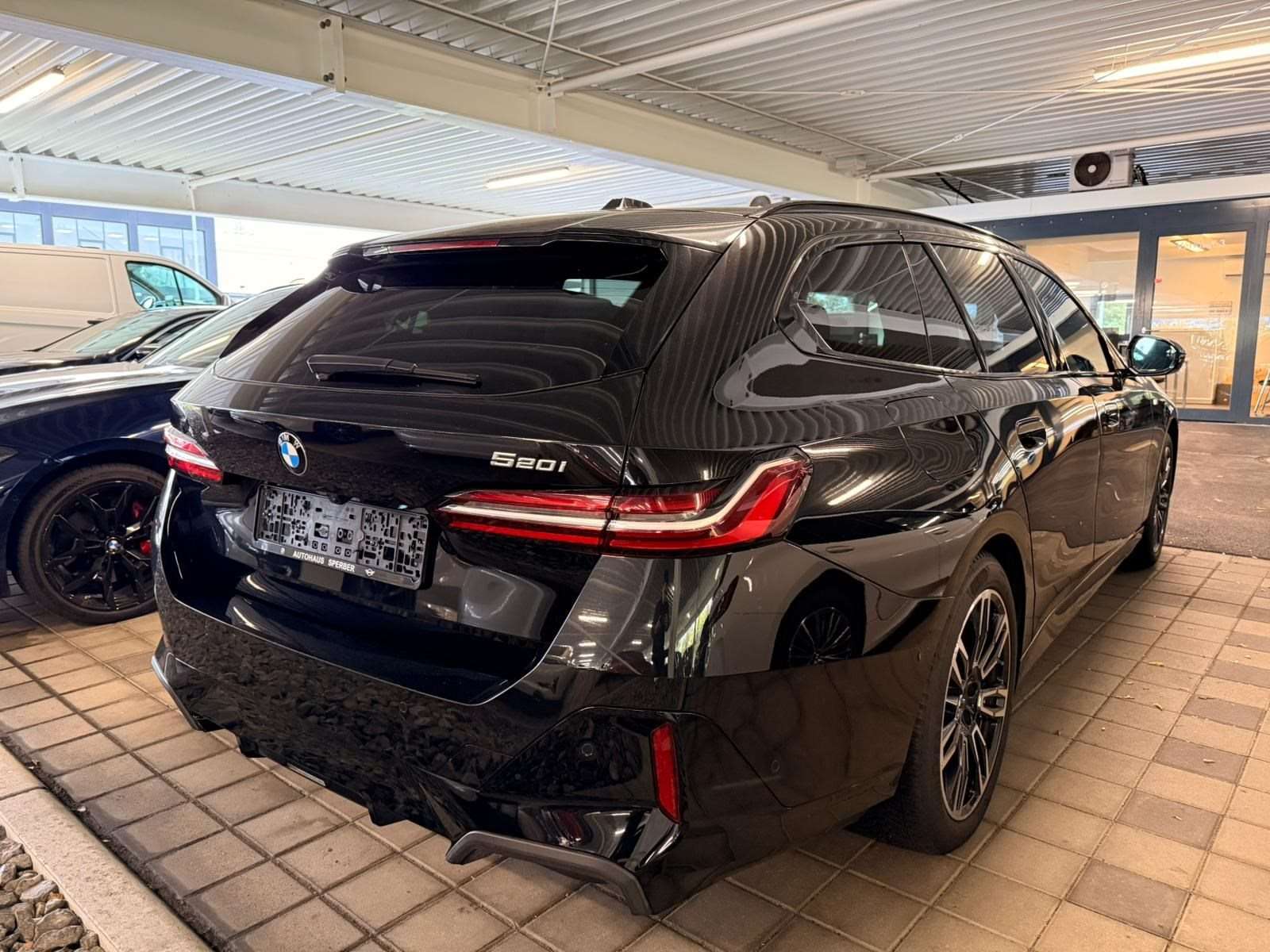 Fahrzeugbild eines BMW 5er-Reihe