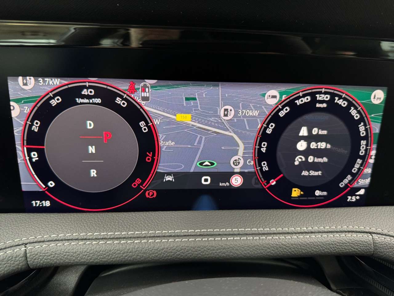 Fahrzeugbild eines Skoda Superb