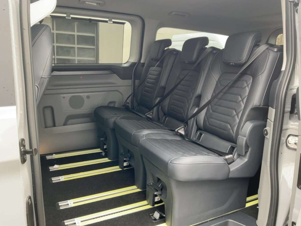 Fahrzeugbild eines Ford Tourneo Custom