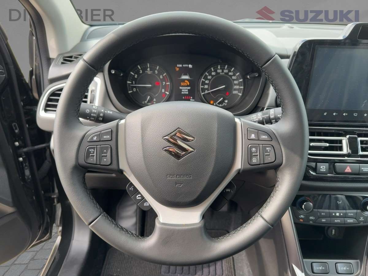 Fahrzeugbild eines Suzuki S-Cross