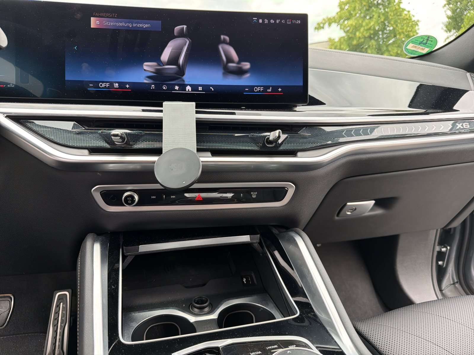Fahrzeugbild eines BMW X6