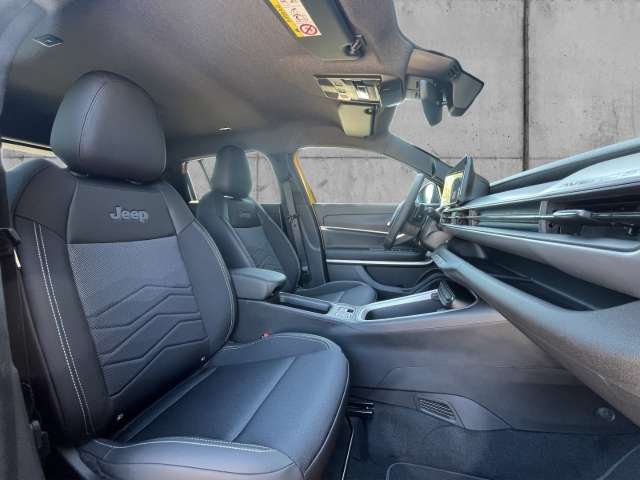 Fahrzeugbild eines Jeep Avenger