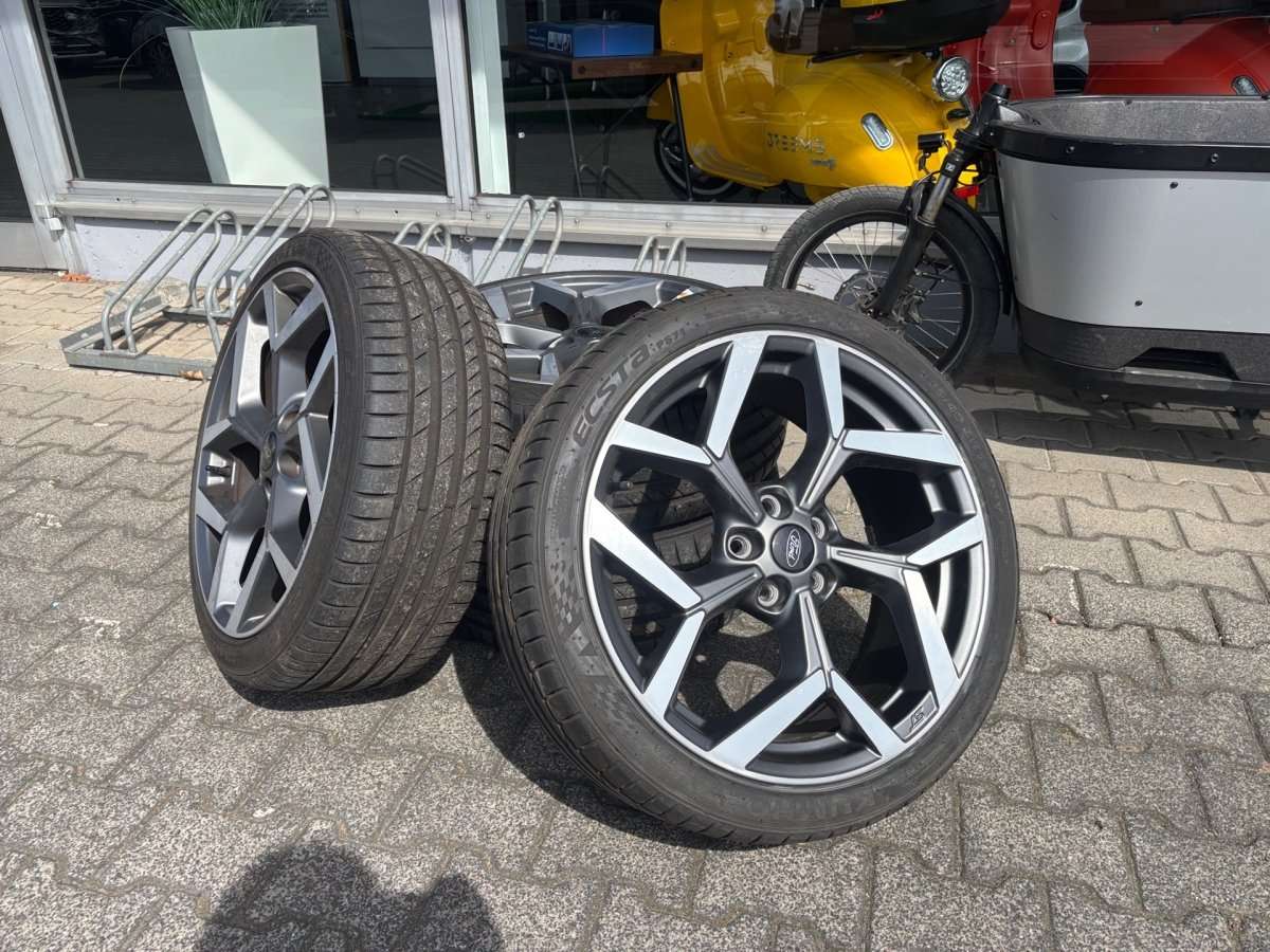Fahrzeugbild eines Ford Puma