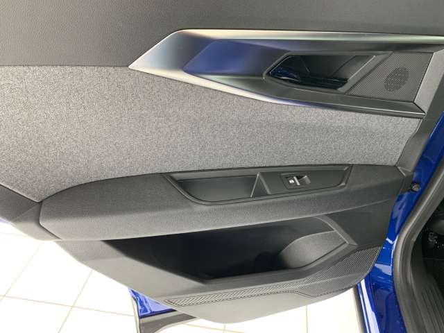 Fahrzeugbild eines Renault Austral