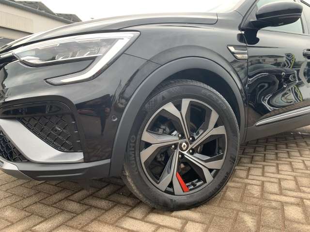 Fahrzeugbild eines Renault Arkana