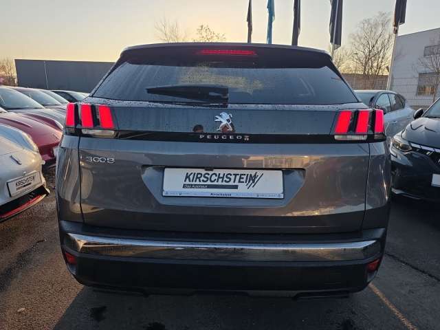 Fahrzeugbild eines Peugeot 3008