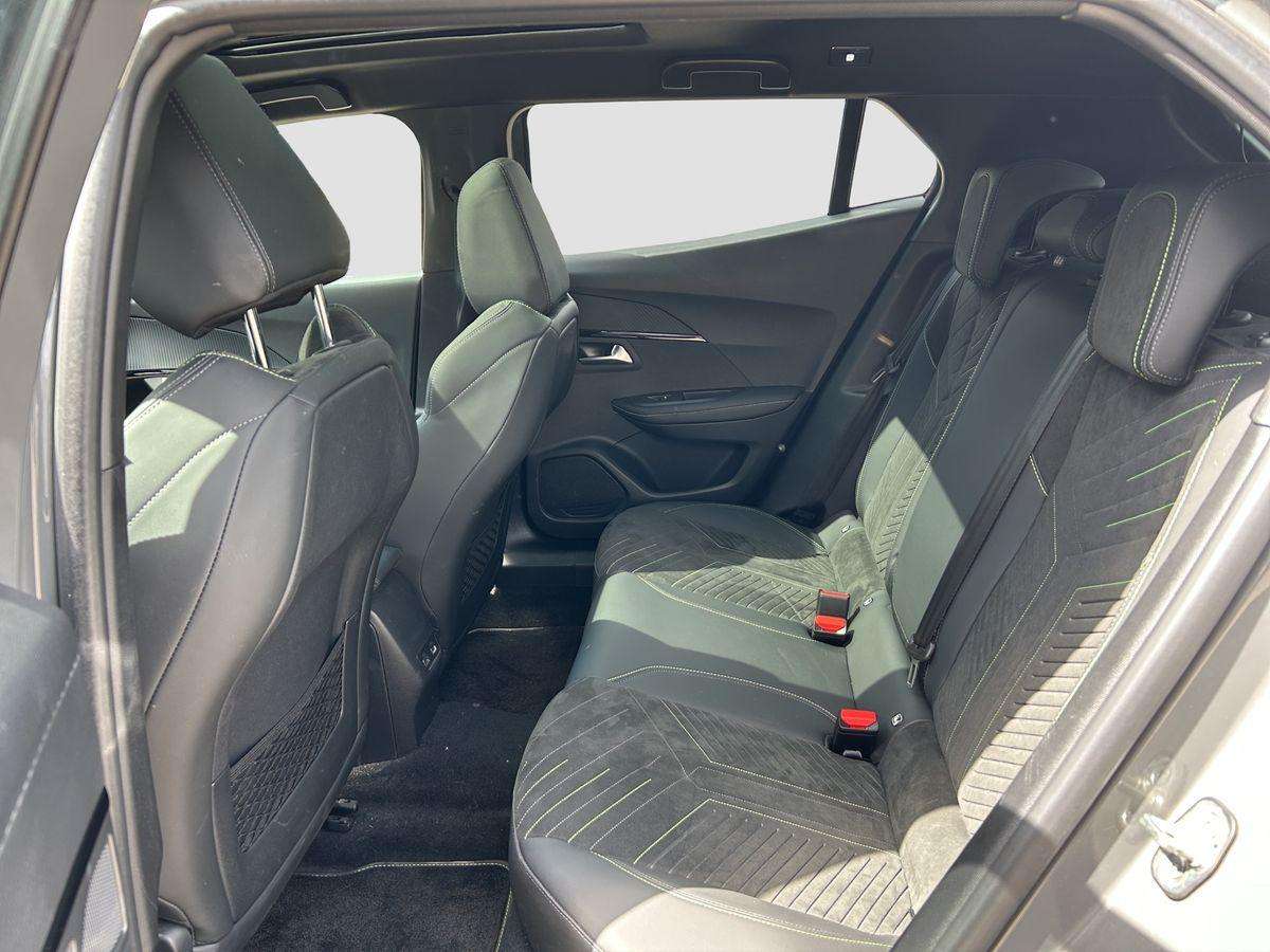 Fahrzeugbild eines Peugeot 2008