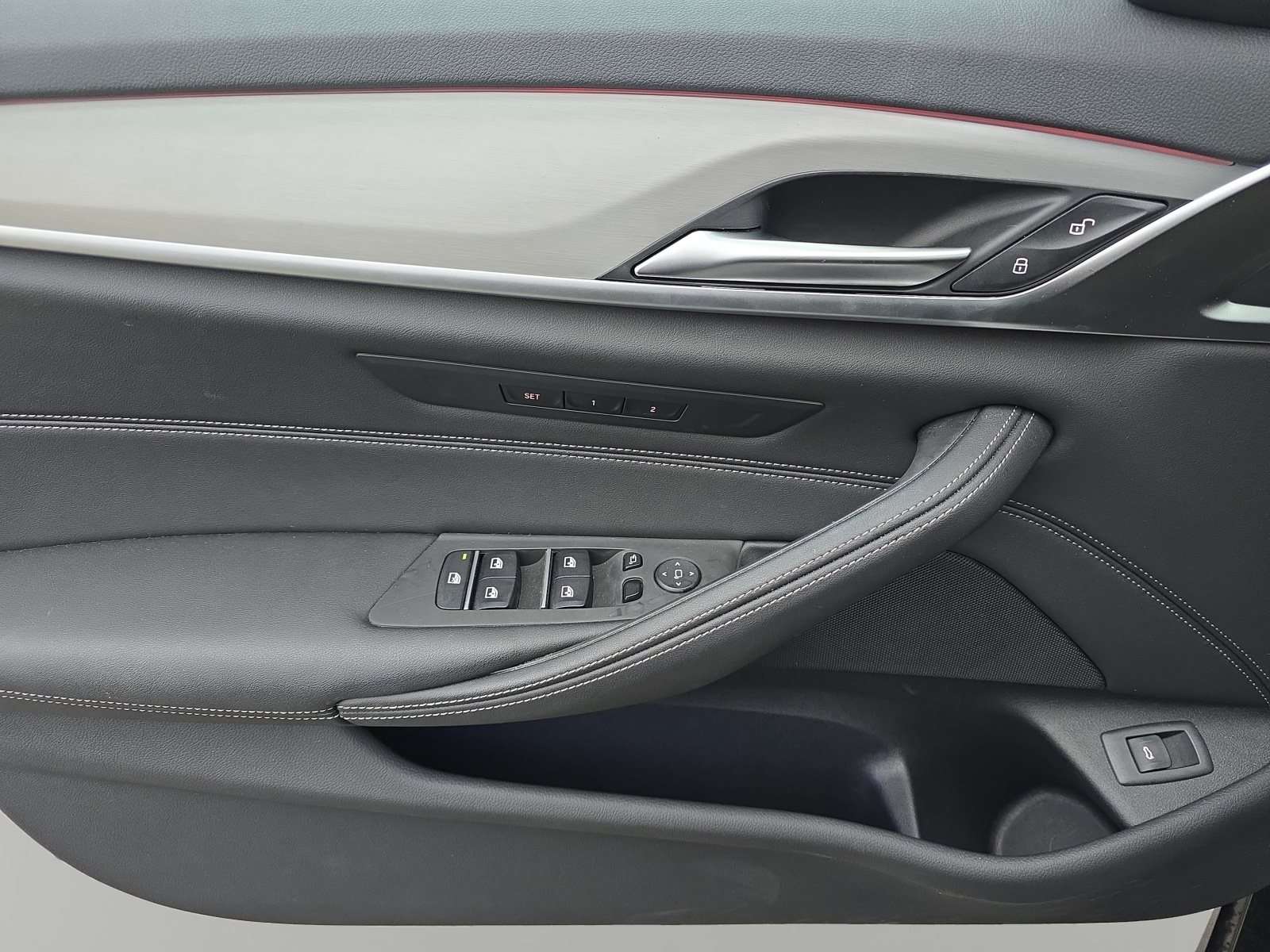 Fahrzeugbild eines BMW 5er-Reihe