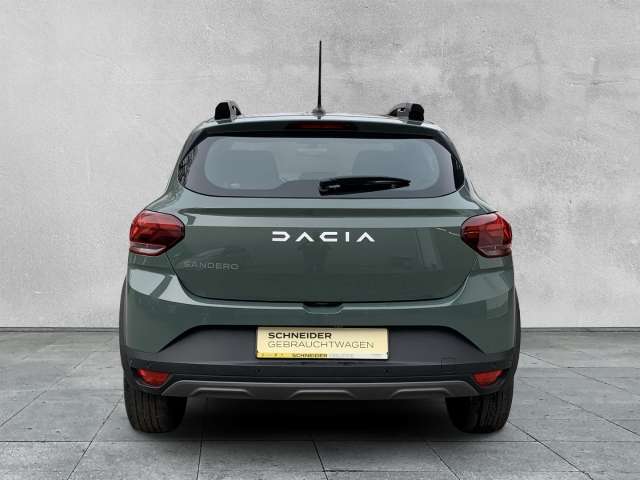 Fahrzeugbild eines Dacia Sandero