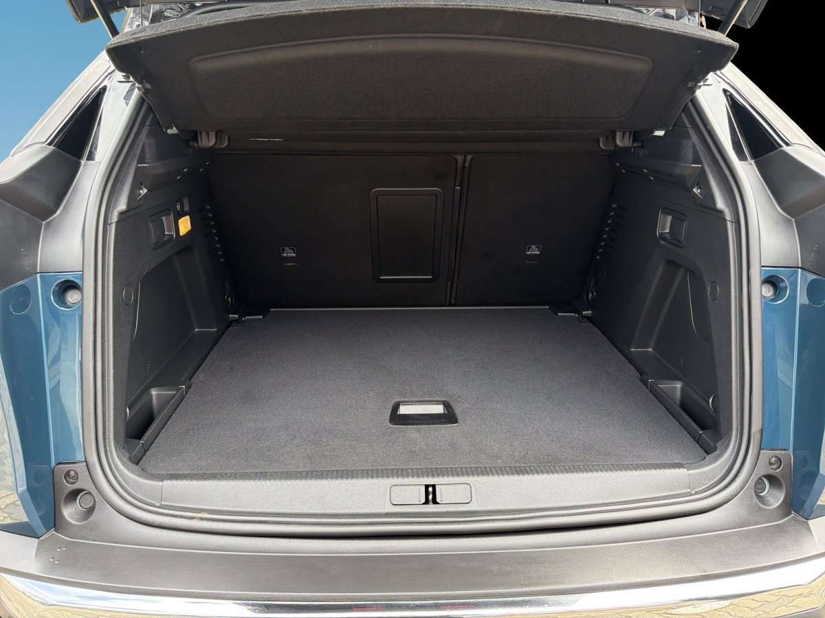 Fahrzeugbild eines Peugeot 3008
