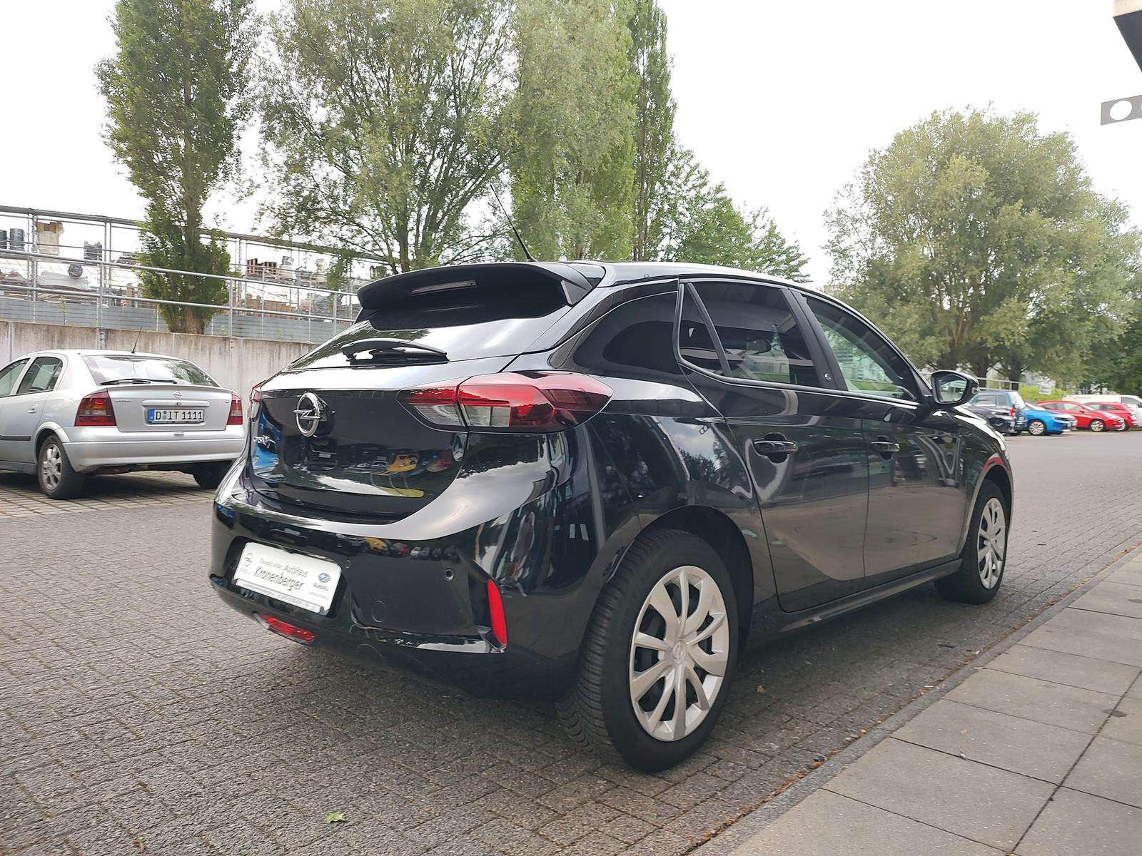 Fahrzeugbild eines Opel Corsa