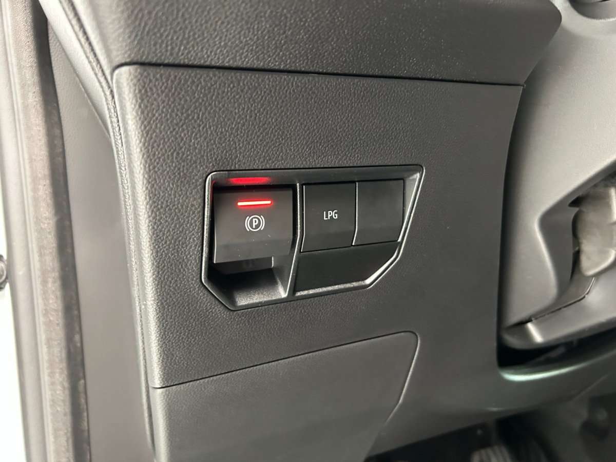 Fahrzeugbild eines Dacia Duster