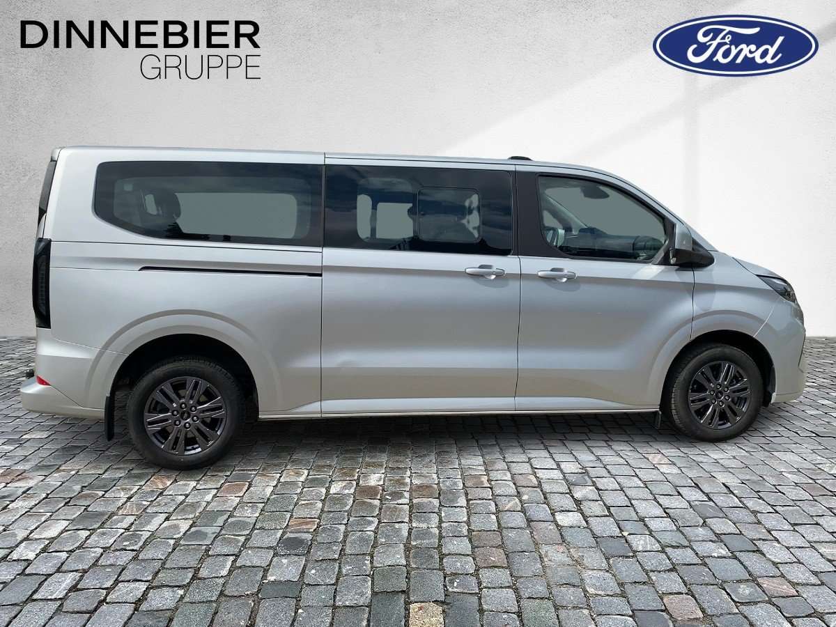 Fahrzeugbild eines Ford Tourneo Custom