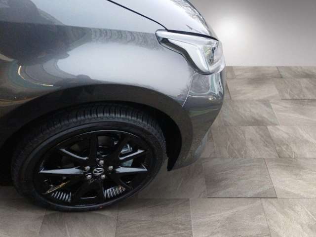 Fahrzeugbild eines Mazda Mazda2 Hybrid