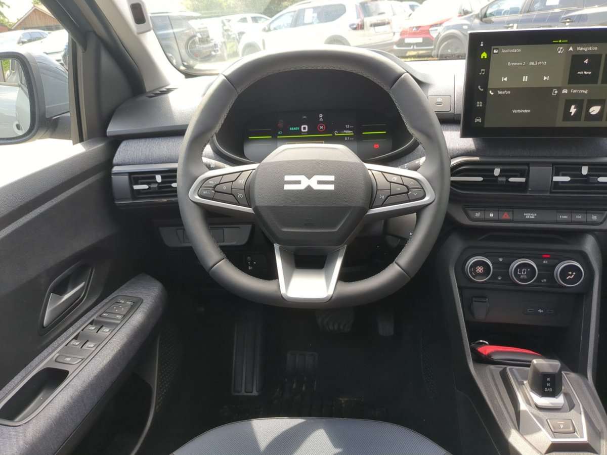 Fahrzeugbild eines Dacia Jogger