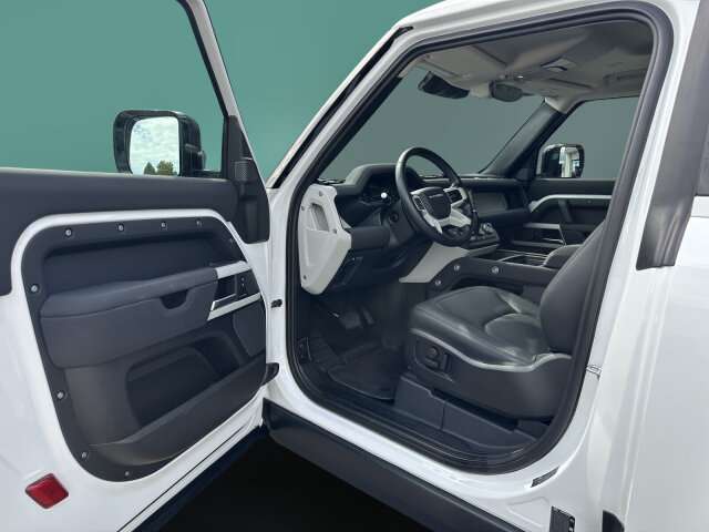 Fahrzeugbild eines Land Rover Defender