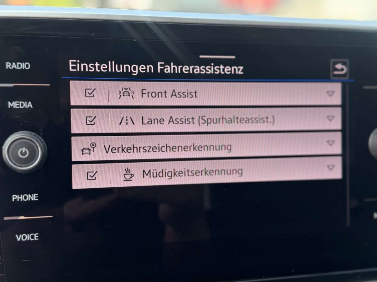 Fahrzeugbild eines Volkswagen T-Roc