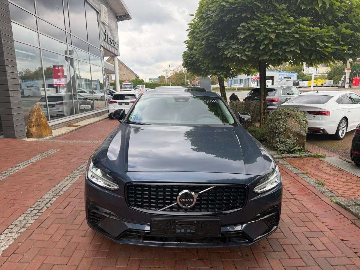 Fahrzeugbild eines Volvo S90